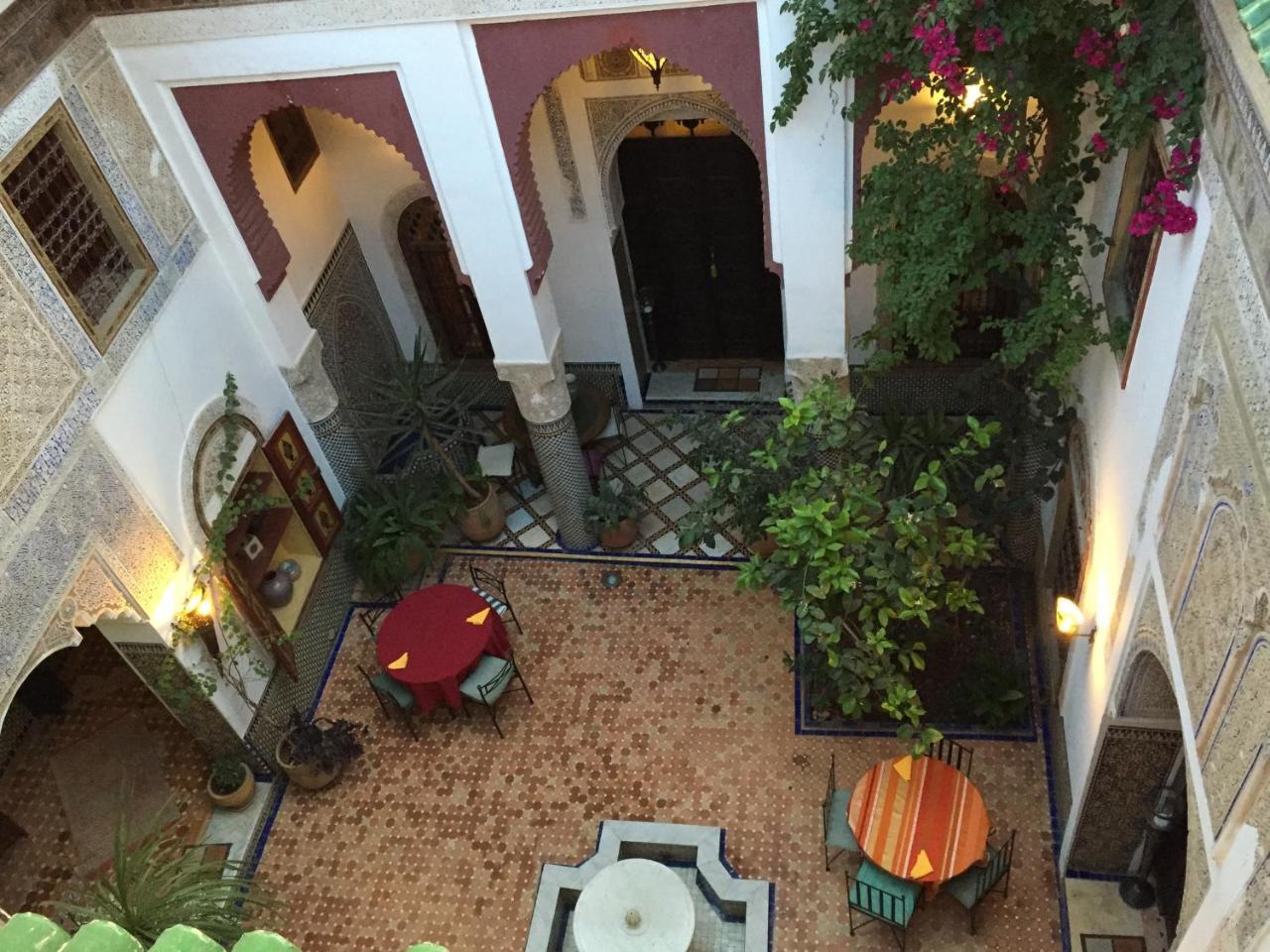Riad El Ma แมกเนส ภายนอก รูปภาพ